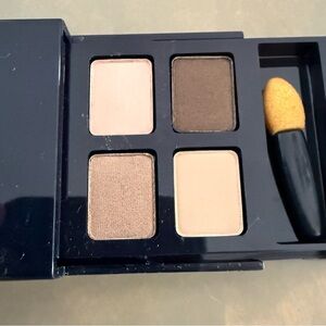 Estee Lauder Signature Eyeshadow🌸